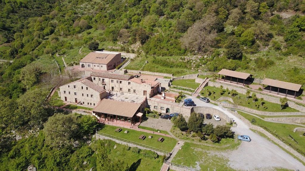 Masseria Rocca Di Gonato Castelbuono  Bagian luar foto