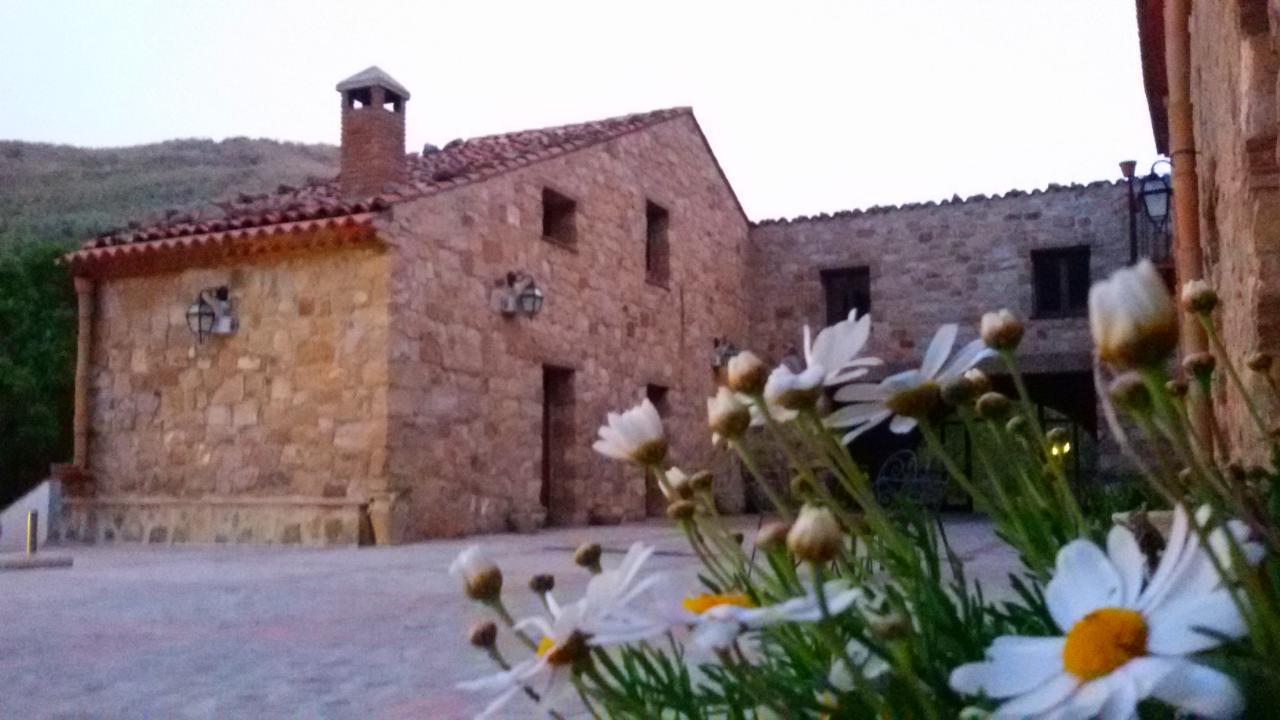 Masseria Rocca Di Gonato Castelbuono  Bagian luar foto