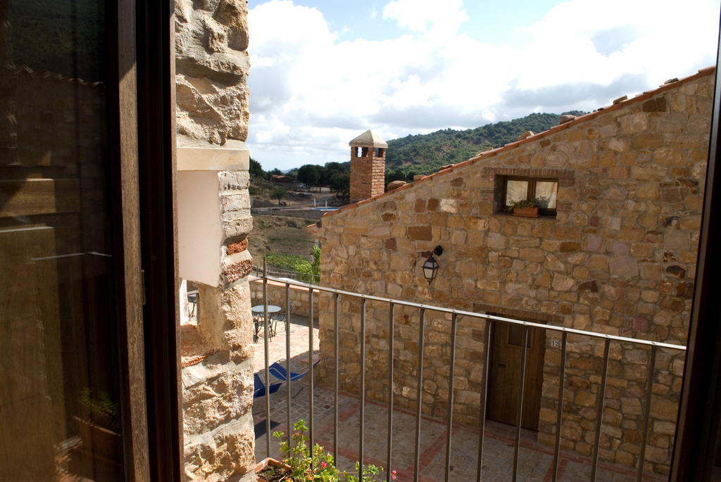 Masseria Rocca Di Gonato Castelbuono  Ruang foto